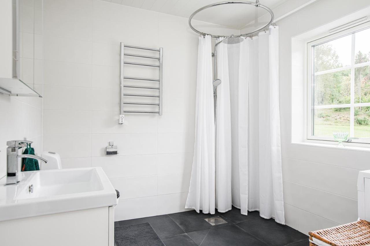 Jönköping Solar Lake Cottage מראה חיצוני תמונה